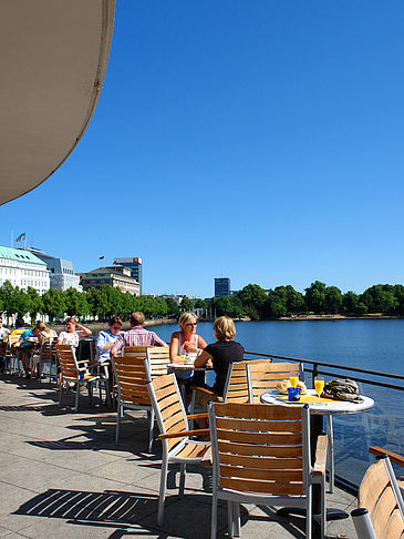 Brunchterrasse auf dem Alster Pavillon Fotos