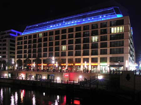 Radisson bei Nacht - Berlin (Berlin)