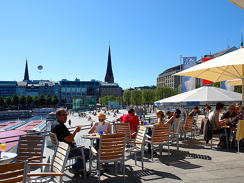 Brunchterrasse auf dem Alster Pavillon Fotos