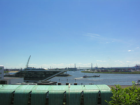 Altonaer Balkon mit Blick auf den Hafen - Hamburg (Hamburg)