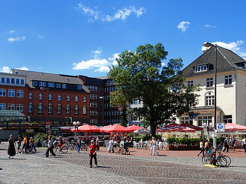 Foto Paul Nevermann Platz - Hamburg