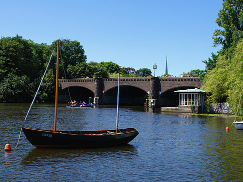 Boote auf der Außenalster - Hamburg (Hamburg)