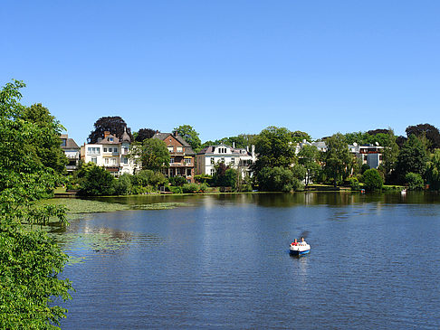 Langer Zug - Außenalster Fotos