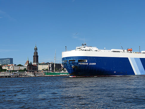 Schiff - Hamburg (Hamburg)