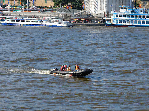 Fotos Schlauchboot | Hamburg