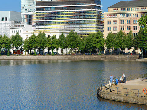 Angler an der Binnenalster - Hamburg (Hamburg)