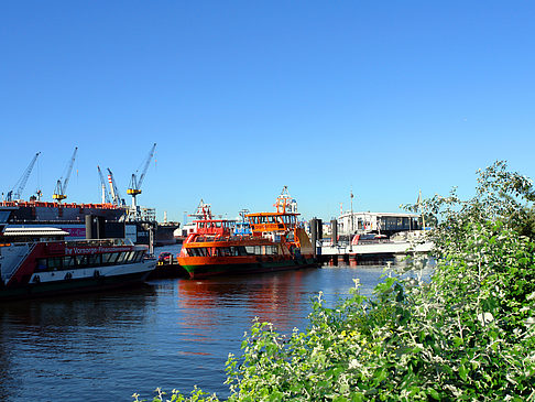 Foto Blick auf den Hafen