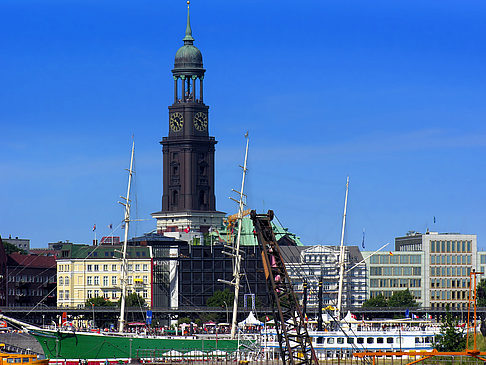 Michel und Rickmer Rickmers