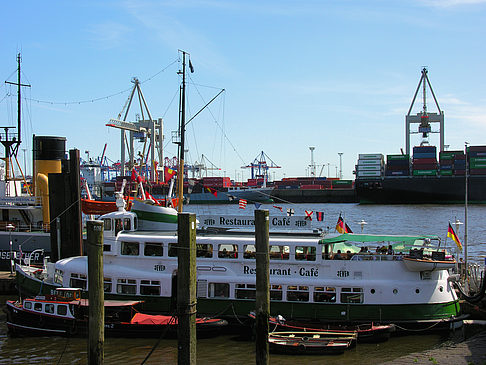 Museumshafen Övelgönne Foto 