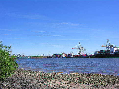 Foto Strand und Hafen von Övelgönne