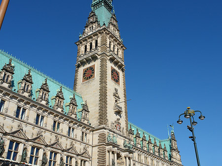 Rathaus von der Seite - Hamburg (Hamburg)